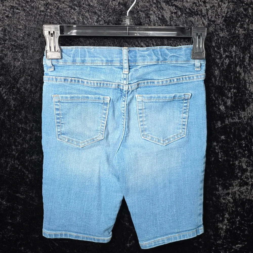 Childrens Place Girls Light Wash Denim Bermuda Shorts Size 8 Adjustable Waist